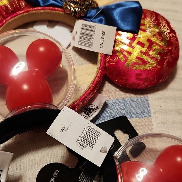 Set of 2 Disney Mickey and Minnie mouse ears headbands - Picture 8 of 8